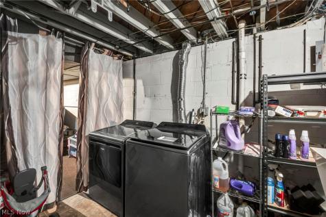 18204 Edinboro Avenue Maple Heights OH 44137