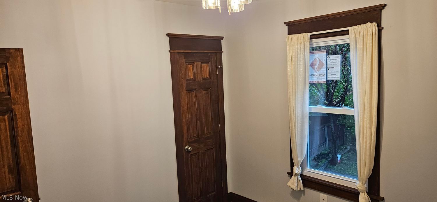 4278 Valley Road Cleveland OH 44109