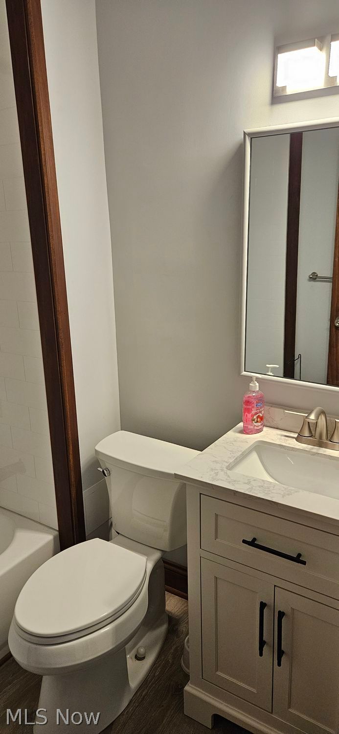 4278 Valley Road Cleveland OH 44109