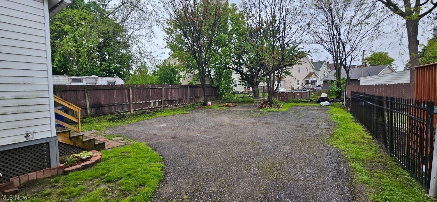 4278 Valley Road Cleveland OH 44109