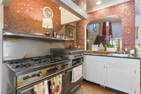 2289 N Park Boulevard Cleveland Heights OH 44106