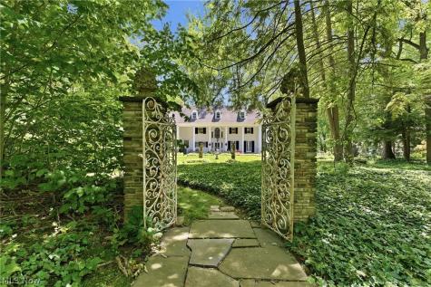 2289 N Park Boulevard Cleveland Heights OH 44106