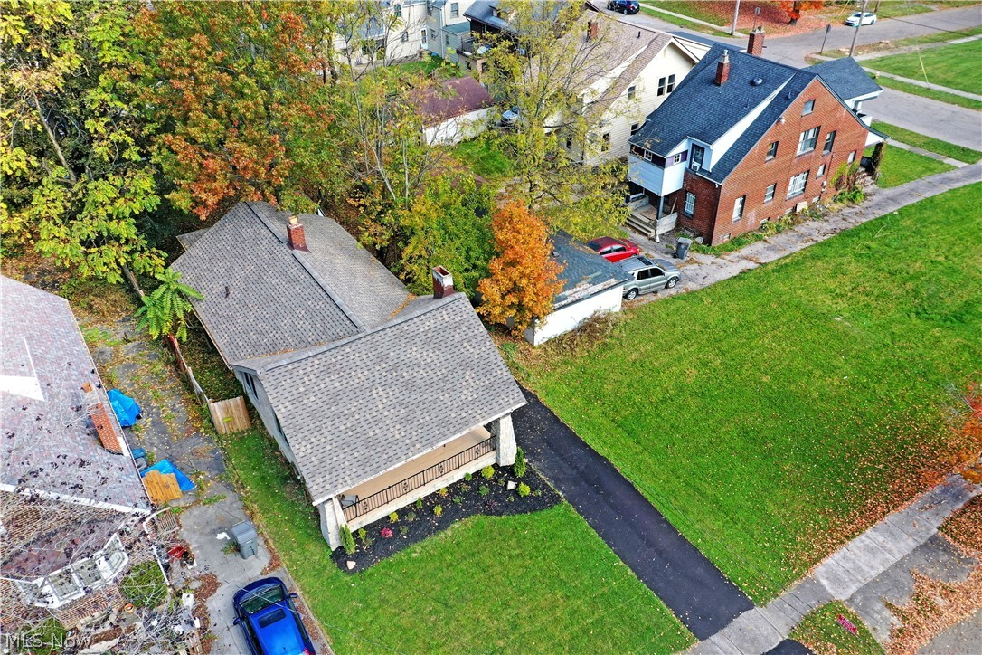 214 W Dennick Avenue Youngstown OH 44504