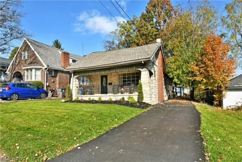 214 W Dennick Avenue Youngstown OH 44504
