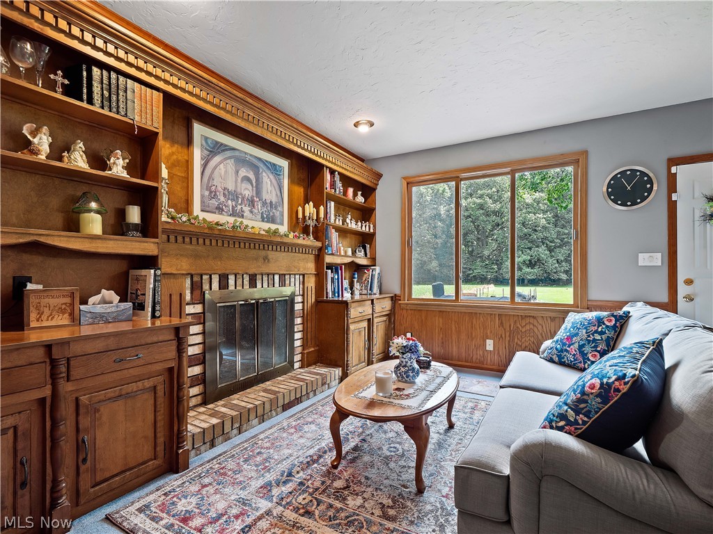 13001 Indian Hollow Road Grafton OH 44044