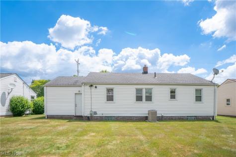 3835 Bernard Avenue NW Canton OH 44709