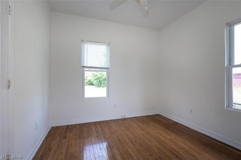 15009 Miles Avenue Cleveland OH 44128