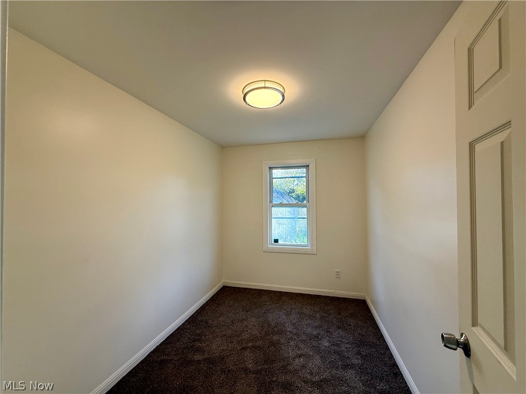 38 Regent Street Campbell OH 44405