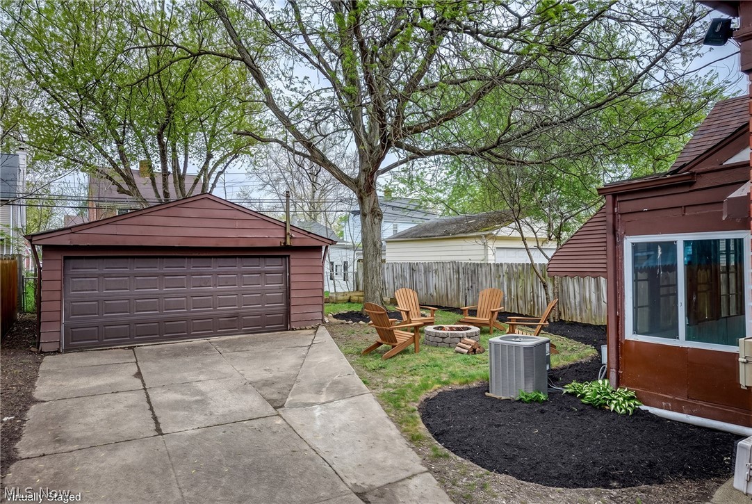 2324 Scholl Road University Heights OH 44118