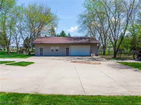 254 E Congress Street Polk OH 44866