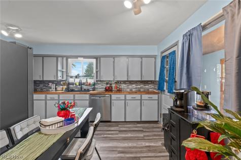3300 Fredericksburg Road Wooster OH 44691