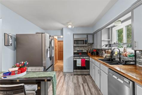 3300 Fredericksburg Road Wooster OH 44691