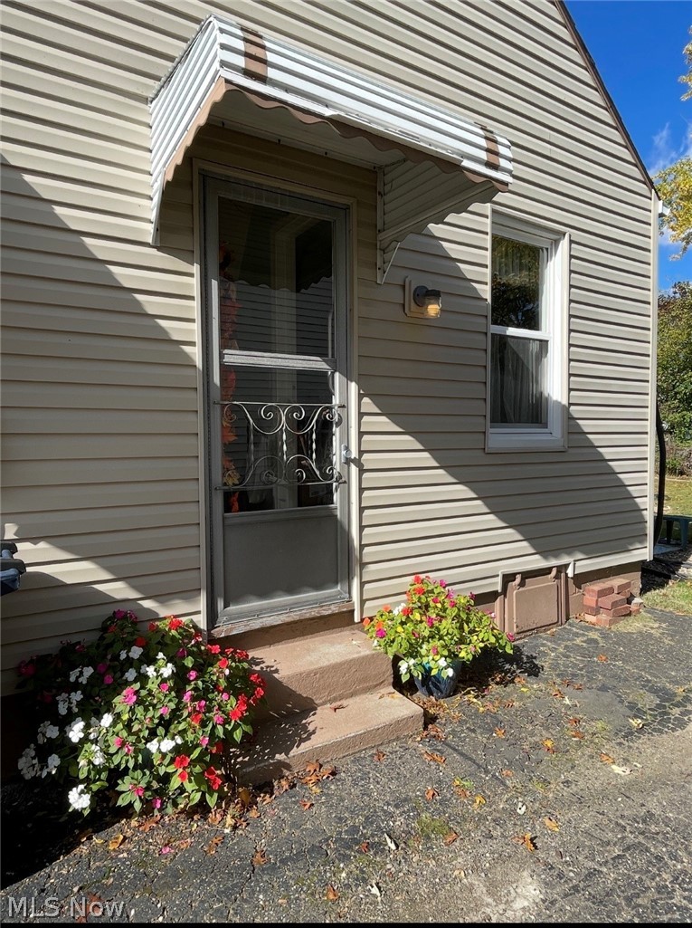 773 Austin Avenue Akron OH 44306