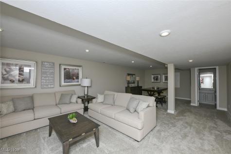 1997 Sugar Maple Drive Kent OH 44240