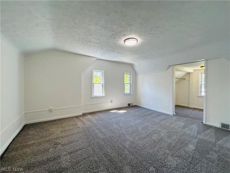 10117 Chesterfield Drive Parma Heights OH 44130