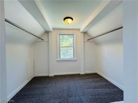 10117 Chesterfield Drive Parma Heights OH 44130