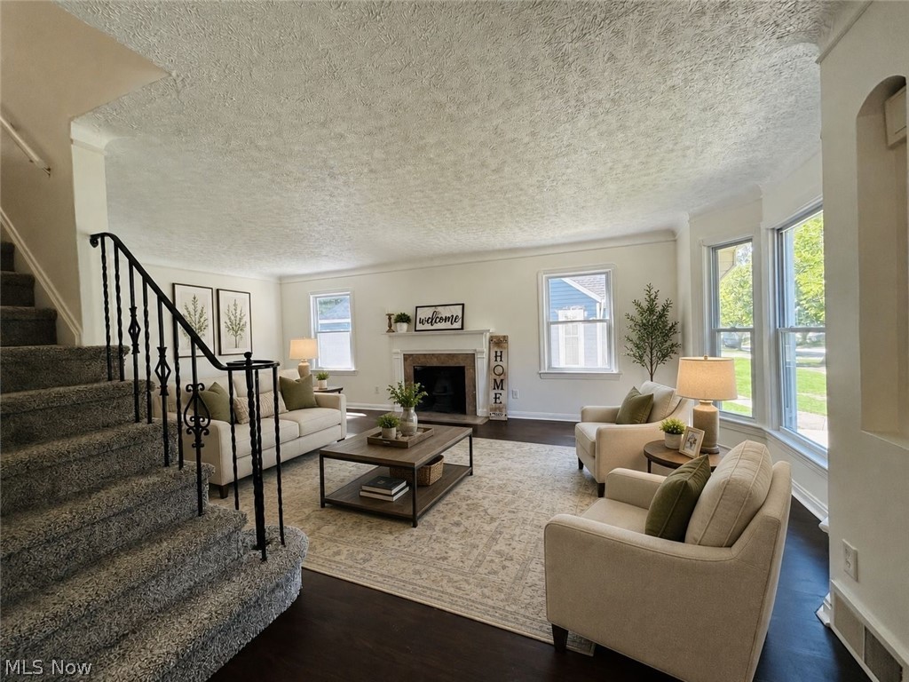10117 Chesterfield Drive Parma Heights OH 44130