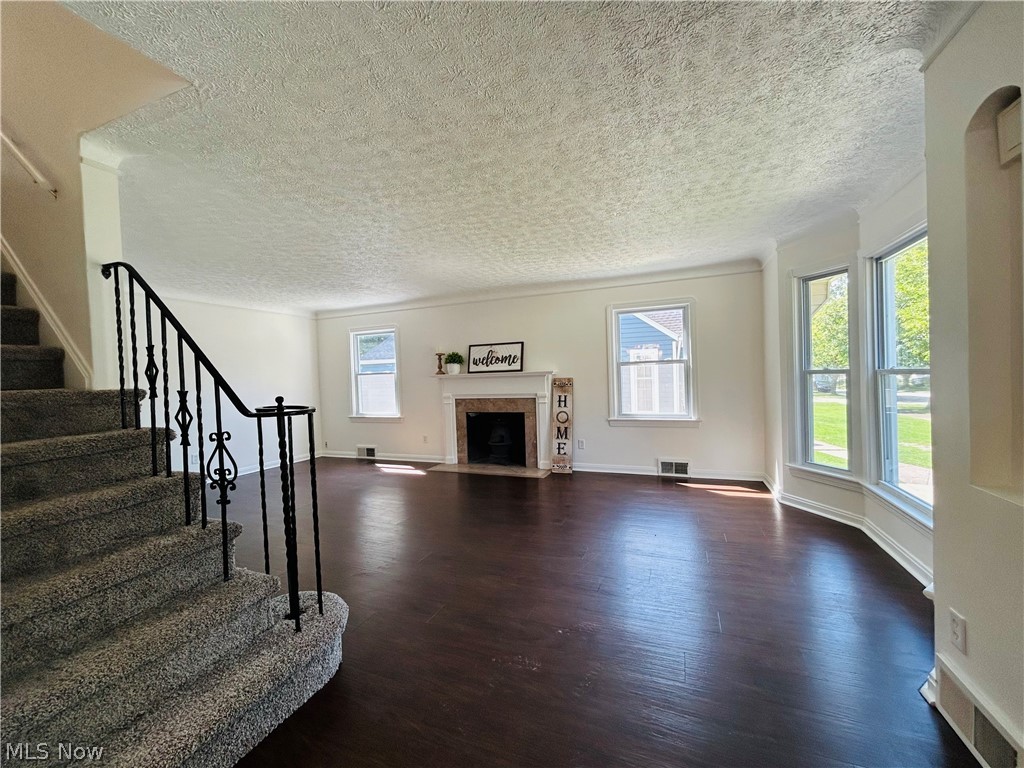 10117 Chesterfield Drive Parma Heights OH 44130