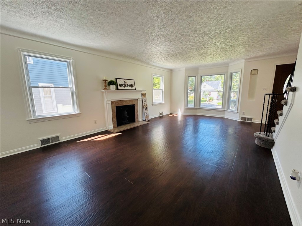 10117 Chesterfield Drive Parma Heights OH 44130