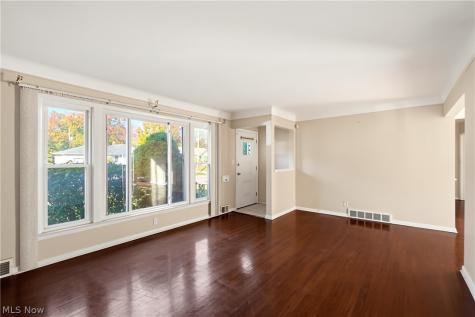 4386 Urban Road South Euclid OH 44121