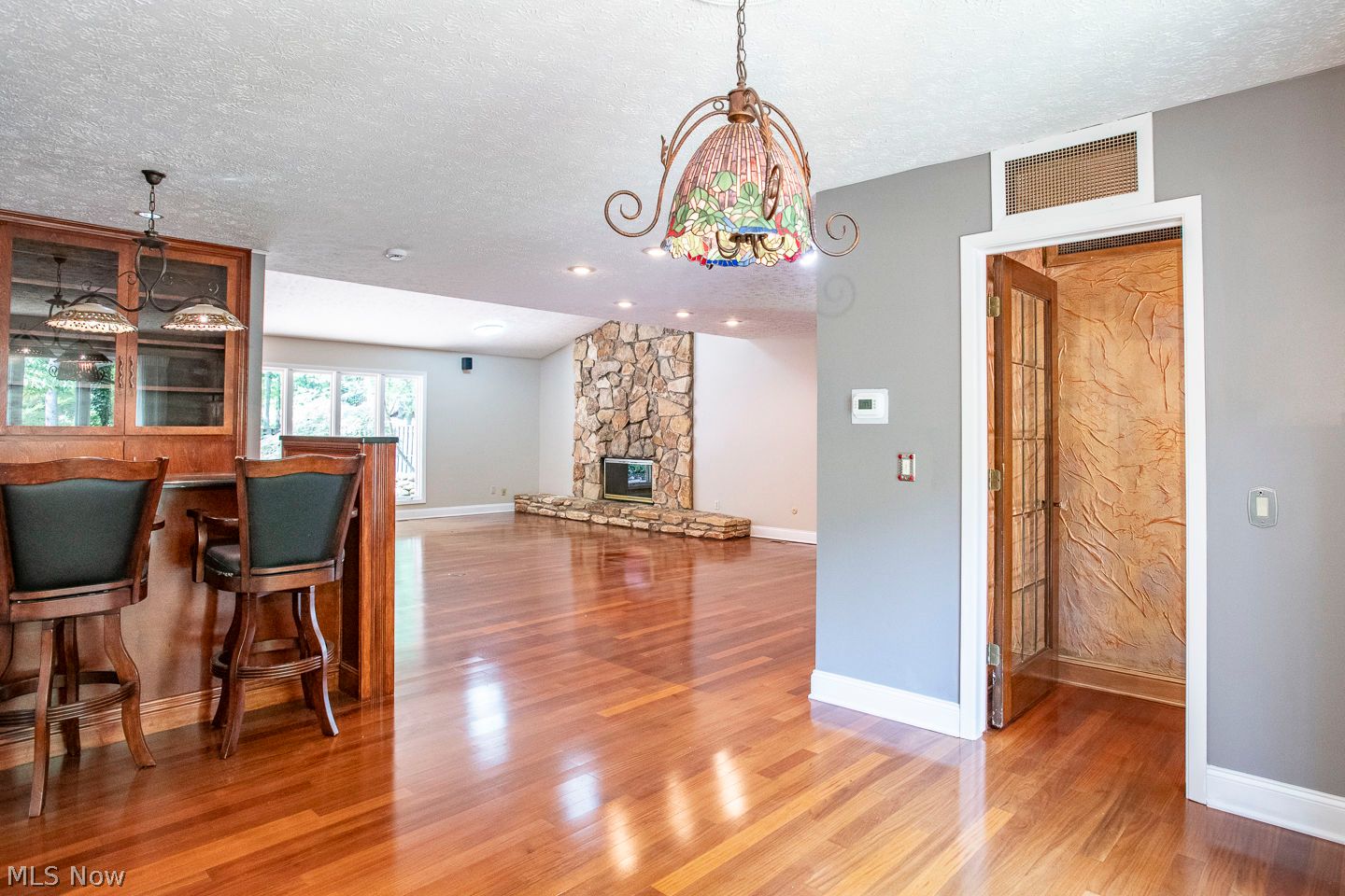 10648 Oak Branch Trail Strongsville OH 44149