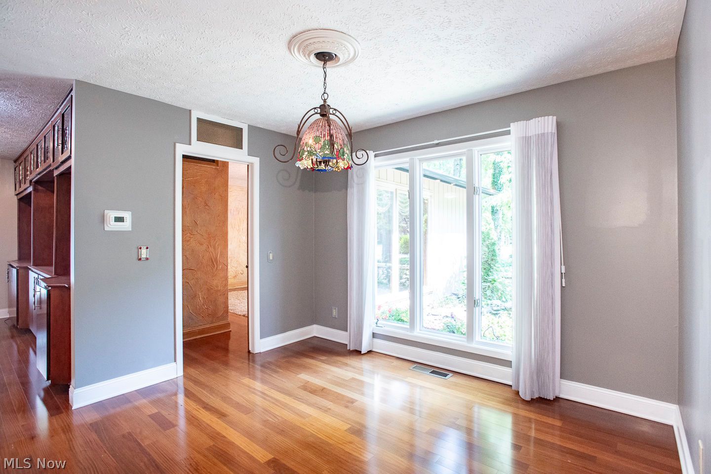 10648 Oak Branch Trail Strongsville OH 44149