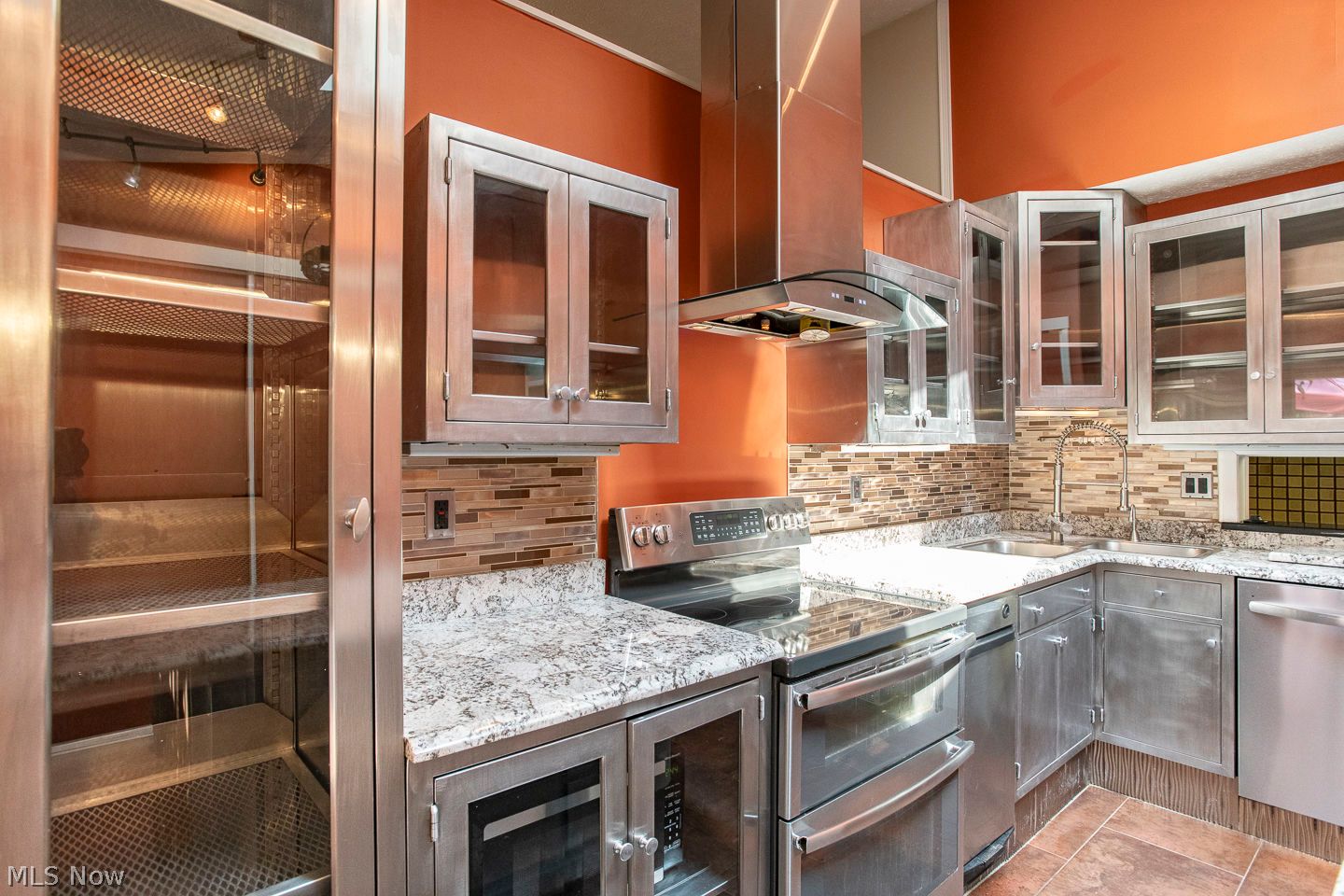 10648 Oak Branch Trail Strongsville OH 44149