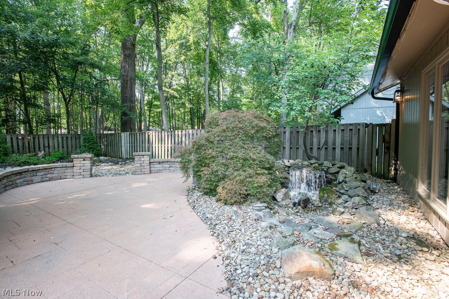 10648 Oak Branch Trail Strongsville OH 44149