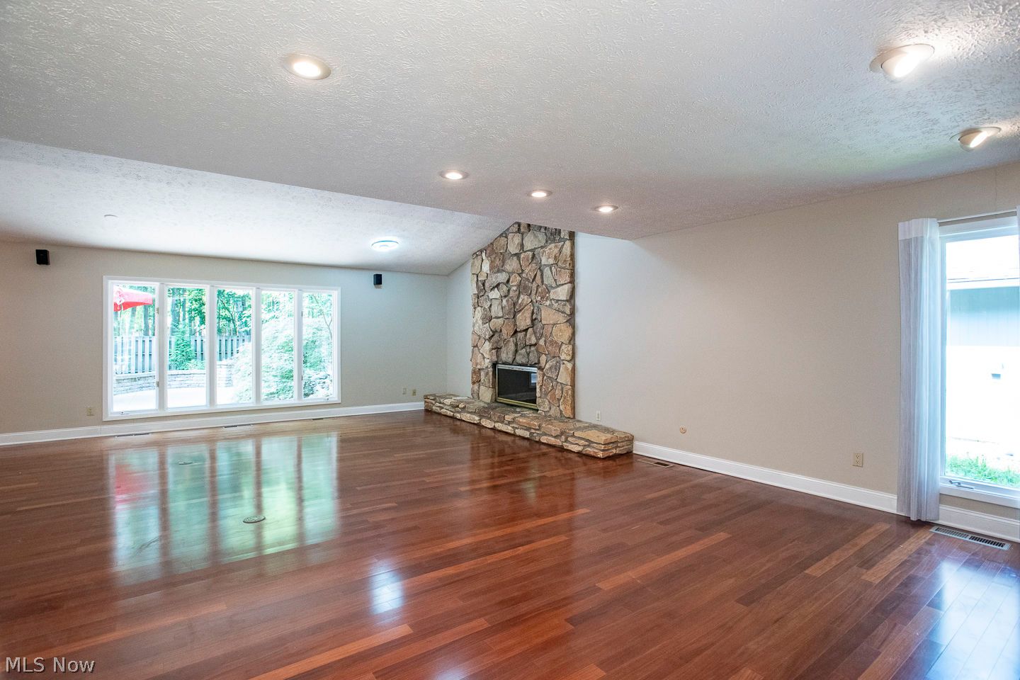 10648 Oak Branch Trail Strongsville OH 44149