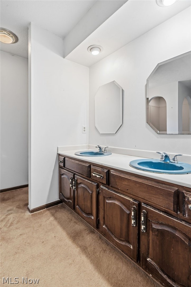 3602 Heatherwood Circle NW North Canton OH 44720