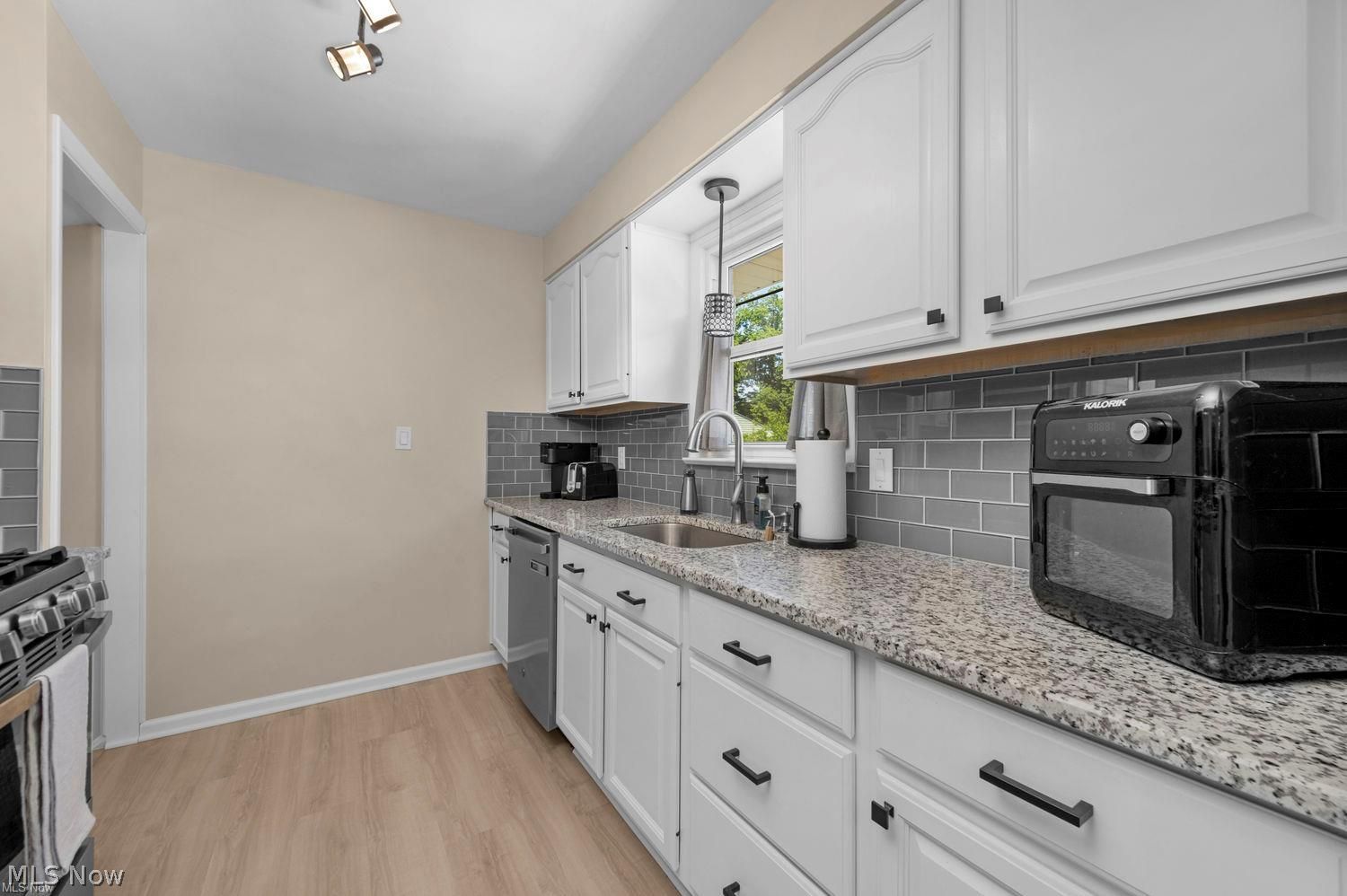 24196 Rosita Lane North Olmsted OH 44070