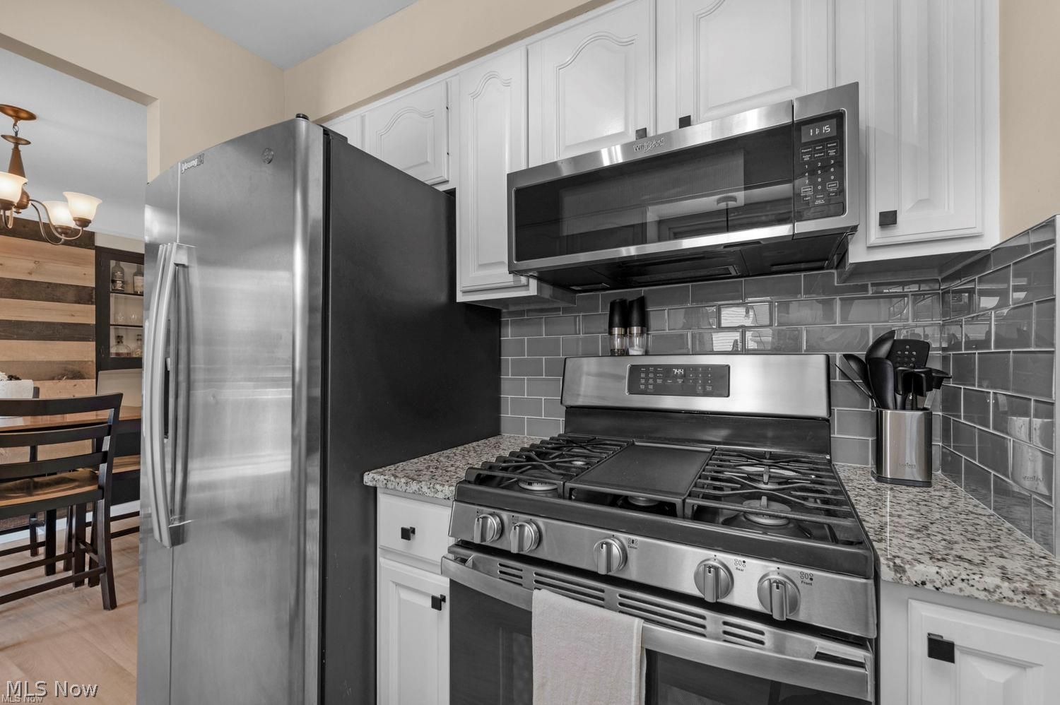 24196 Rosita Lane North Olmsted OH 44070