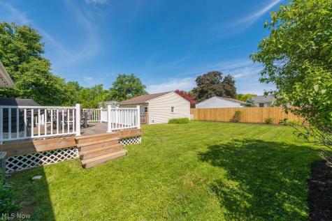 24196 Rosita Lane North Olmsted OH 44070