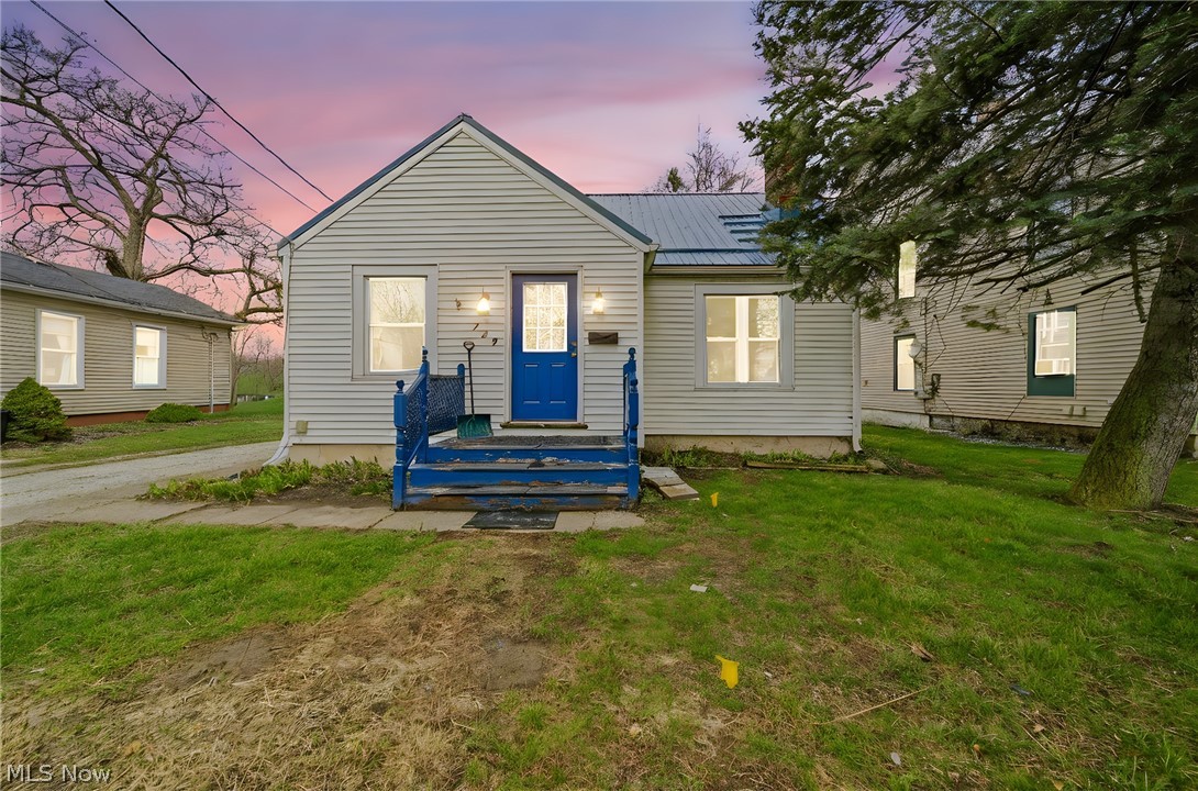 729 W Main Street Geneva OH 44041