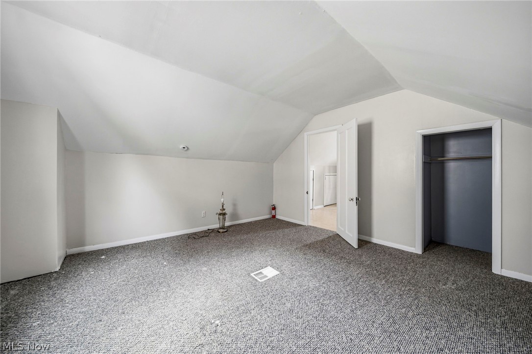 729 W Main Street Geneva OH 44041