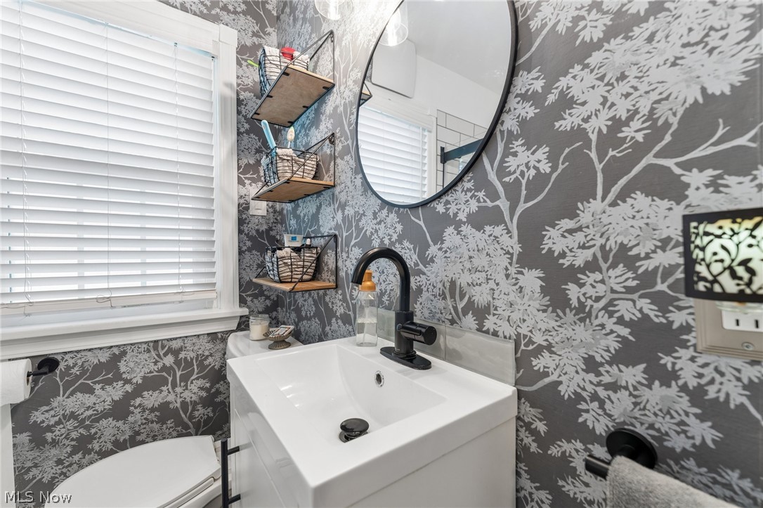 2837 Northview Road Rocky River OH 44116