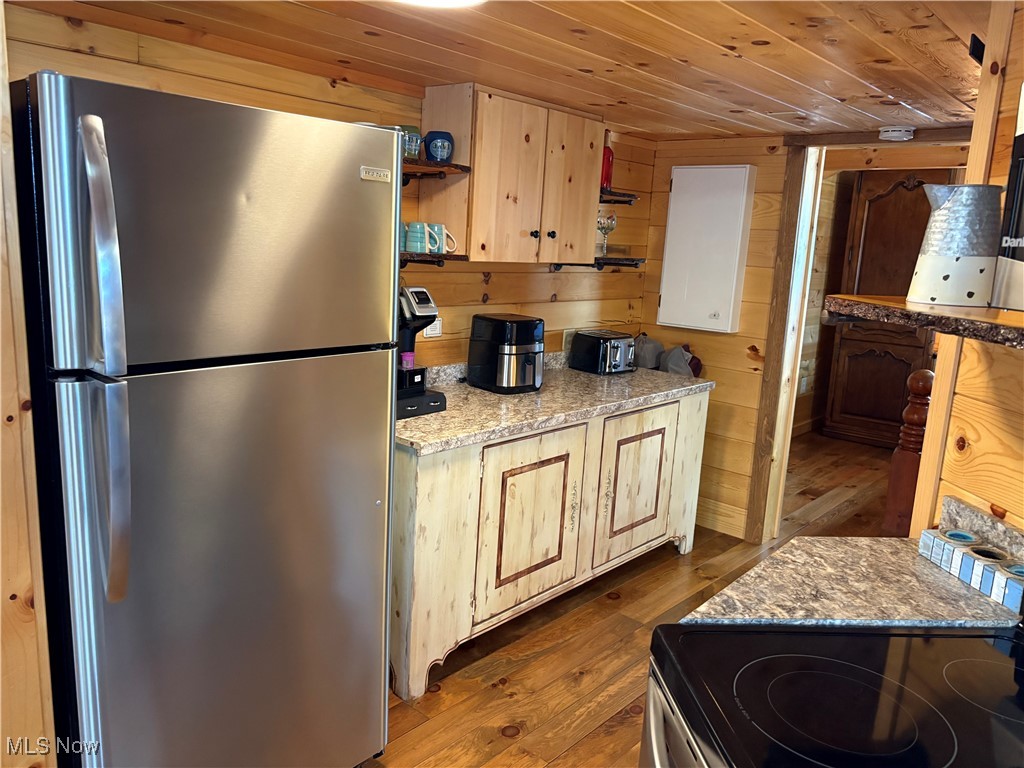 5919 Lake Road W Ashtabula OH 44004