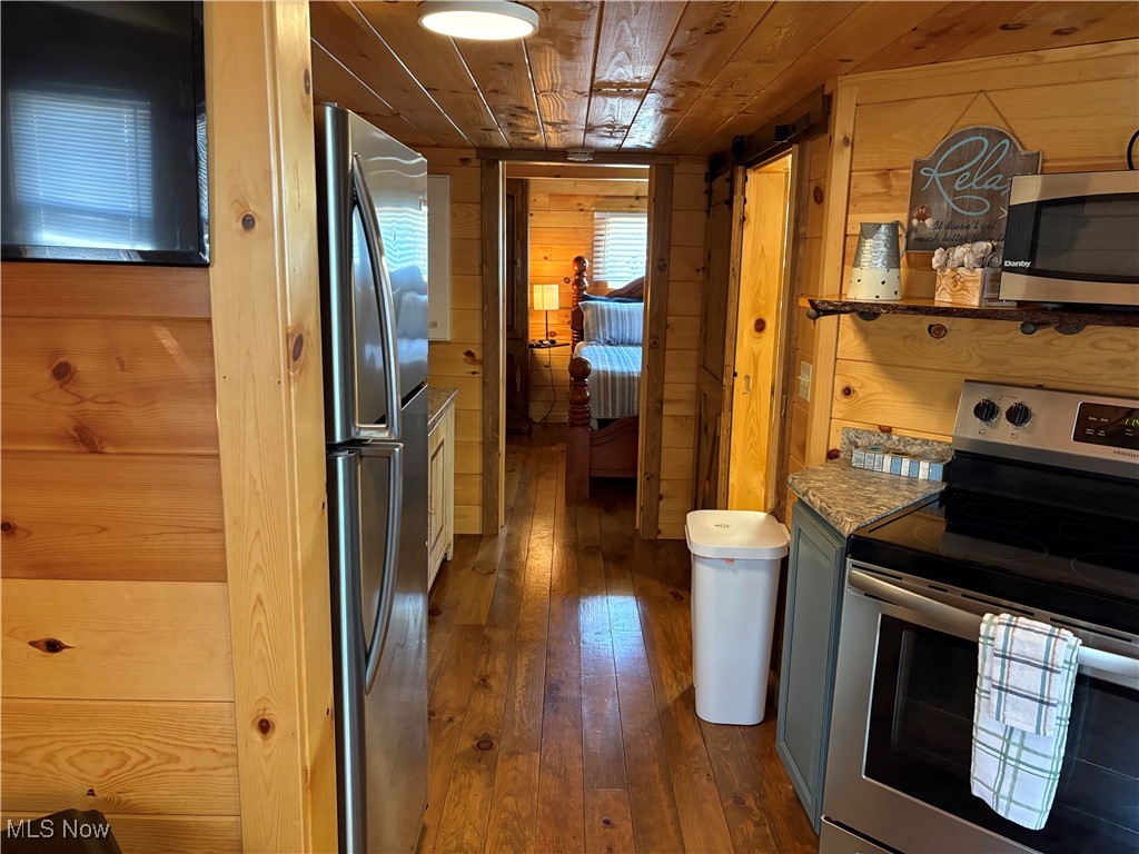 5919 Lake Road W Ashtabula OH 44004