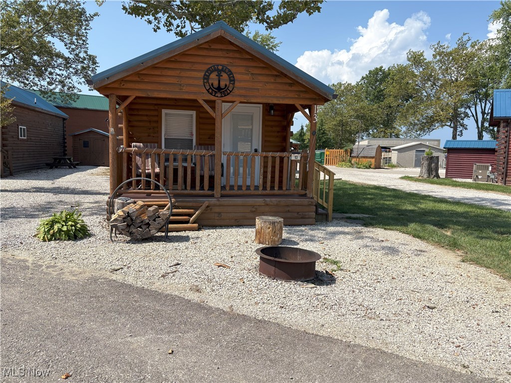 5919 Lake Road W Ashtabula OH 44004