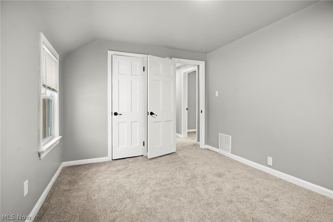 20214 Lanbury Avenue Warrensville Heights OH 44122