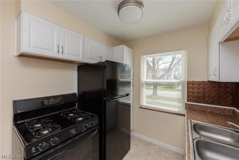 8800 Behrwald Avenue Brooklyn OH 44144