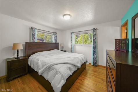 6100 Sandy Hook Drive Parma OH 44134