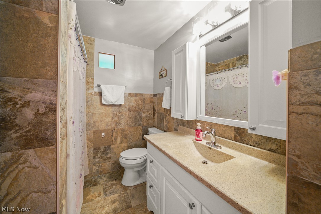 6100 Sandy Hook Drive Parma OH 44134