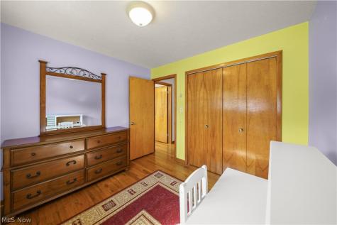 6100 Sandy Hook Drive Parma OH 44134