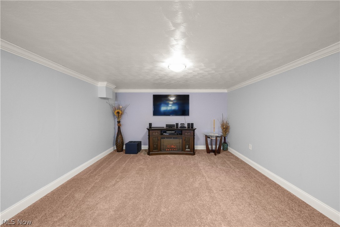 6100 Sandy Hook Drive Parma OH 44134