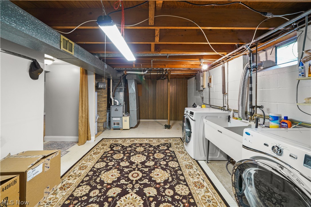6100 Sandy Hook Drive Parma OH 44134