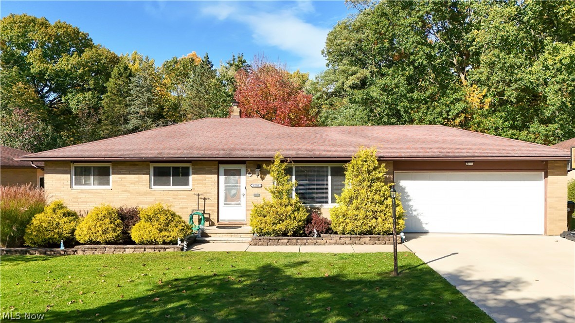 6100 Sandy Hook Drive Parma OH 44134