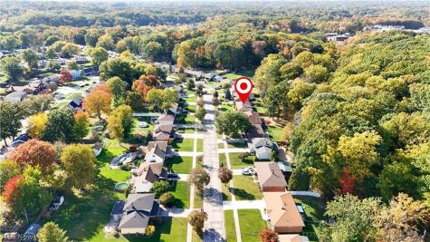 6100 Sandy Hook Drive Parma OH 44134