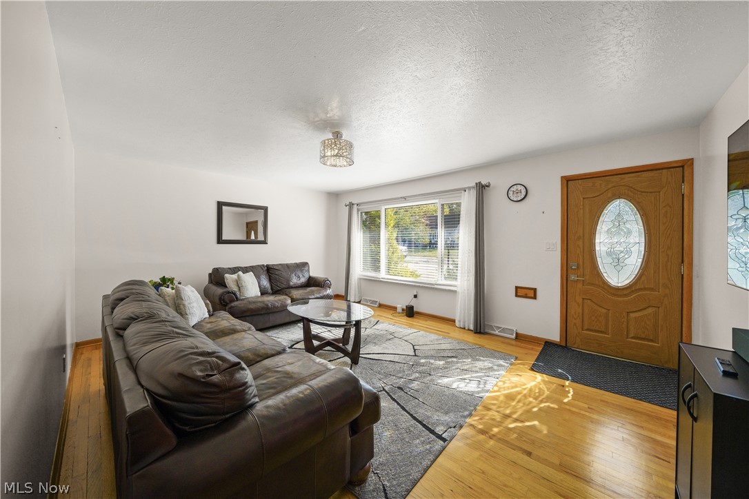 6100 Sandy Hook Drive Parma OH 44134