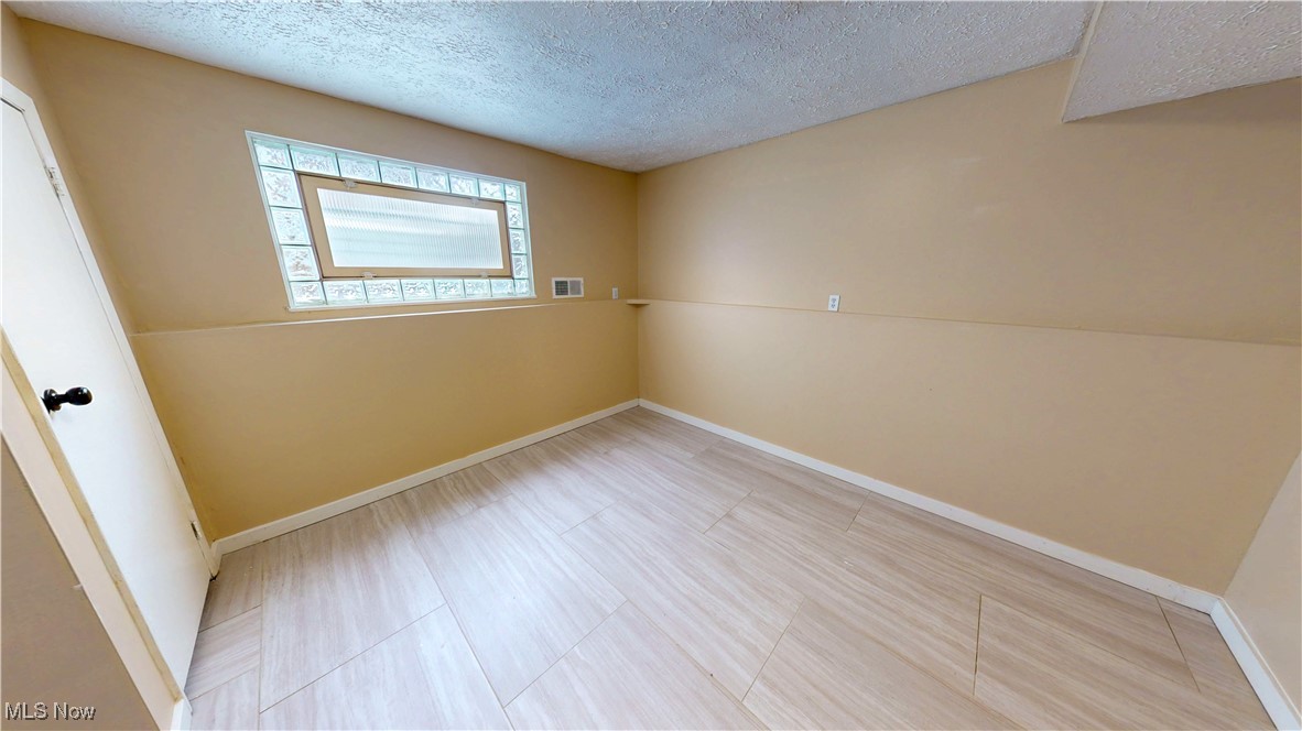 907 Plum Street Fairport Harbor OH 44077